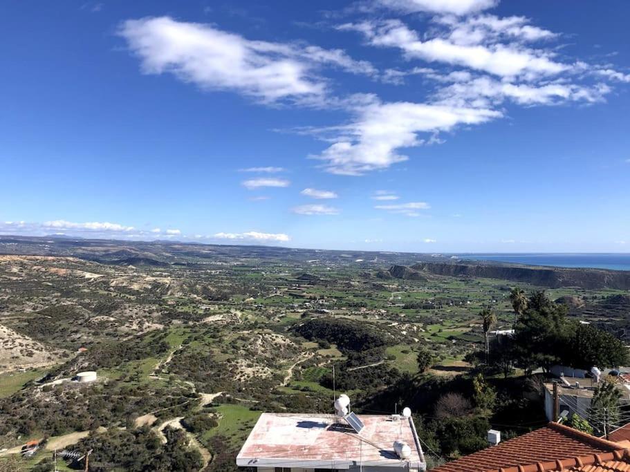 'I Folia' Village House With Roof Garden And Terrace Pissouri Exterior foto