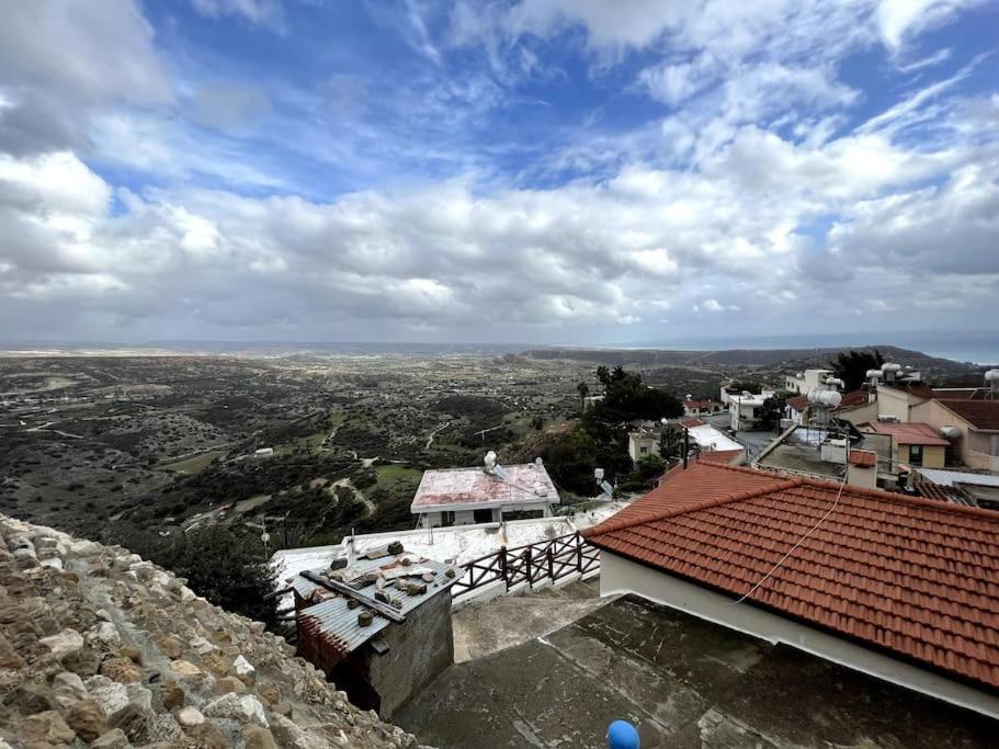 'I Folia' Village House With Roof Garden And Terrace Pissouri Exterior foto