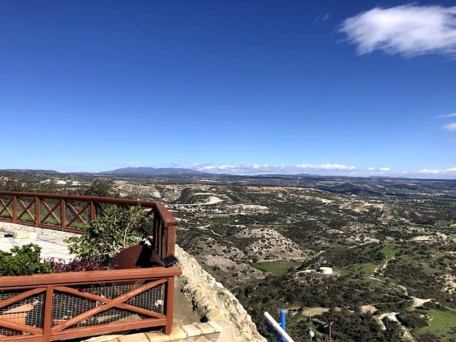 'I Folia' Village House With Roof Garden And Terrace Pissouri Exterior foto