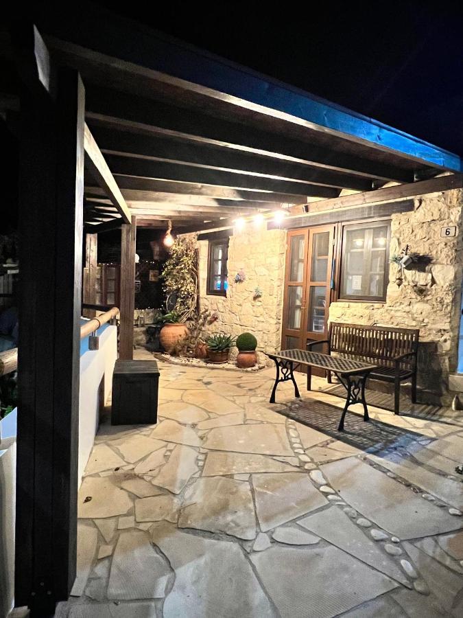 'I Folia' Village House With Roof Garden And Terrace Pissouri Exterior foto